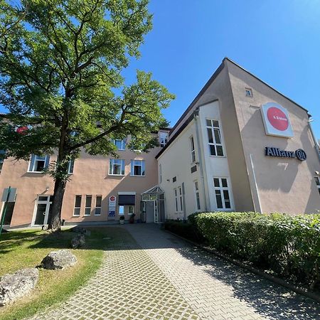 1, 2, Sleep Boardinghouse Unterschleissheim Zentrum Buitenkant foto