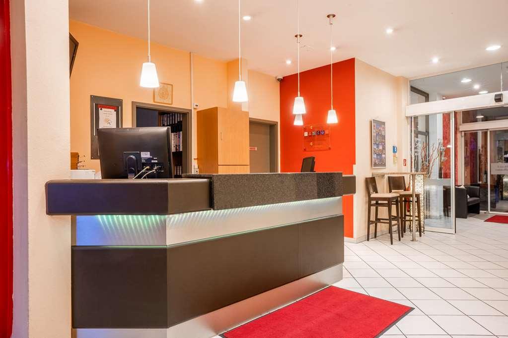 1, 2, Sleep Boardinghouse Unterschleissheim Zentrum Interieur foto